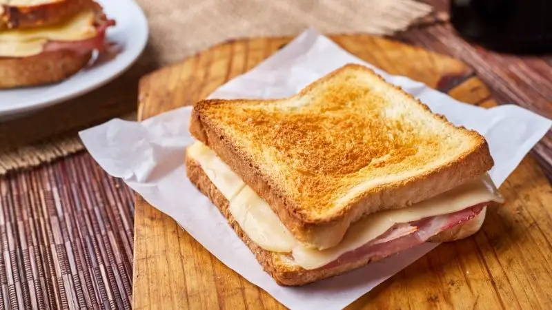 Backpapier im Sandwichmaker: Eine Gute Idee?